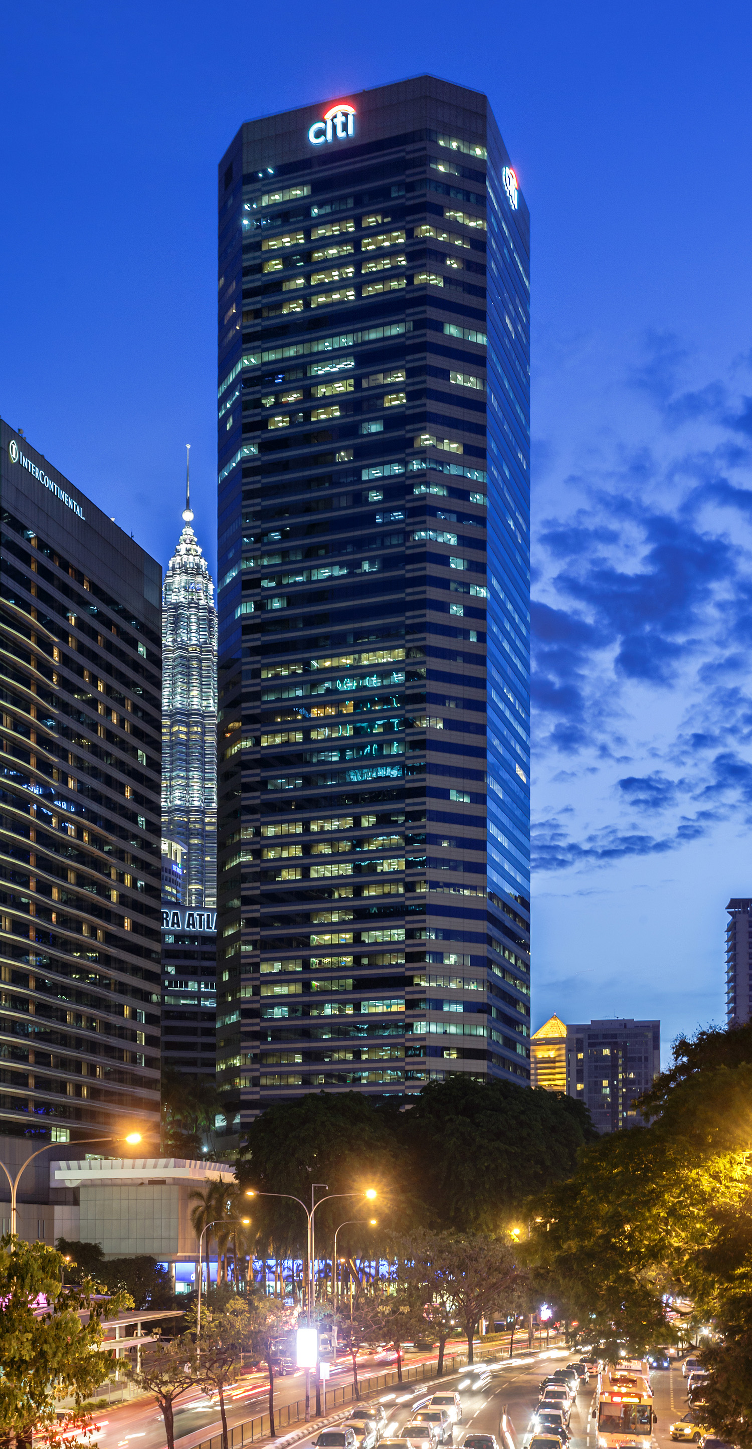 Menara Citibank, Kuala Lumpur - View from the east. © Mathias Beinling